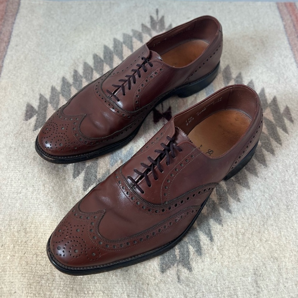 Allen Edmonds Boulevard Leather Shoes